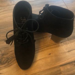 Like new lace up black booties size 8